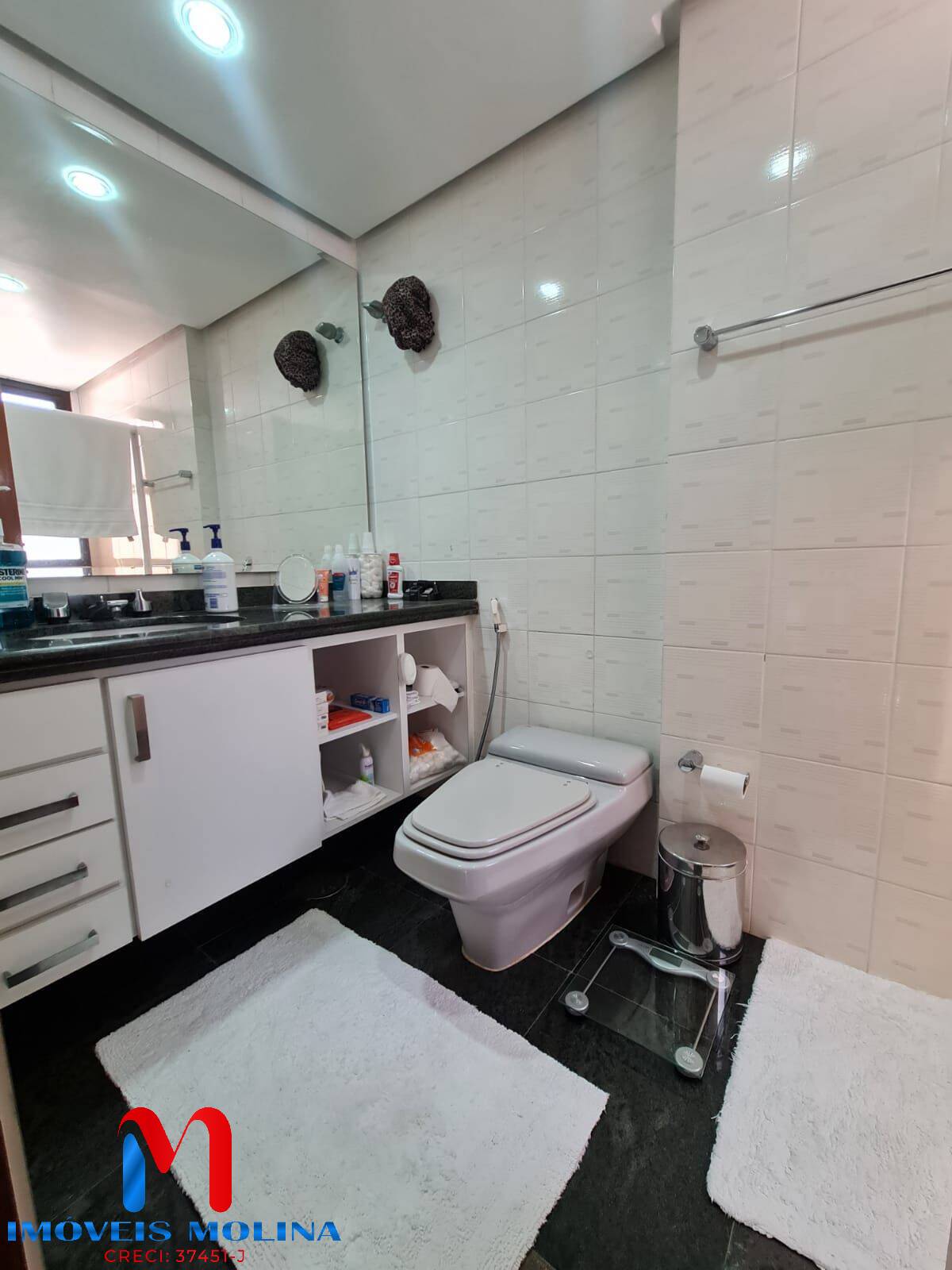 Apartamento à venda com 4 quartos, 230m² - Foto 19