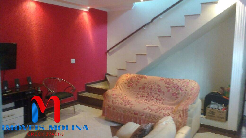 Sobrado à venda com 3 quartos, 325m² - Foto 1