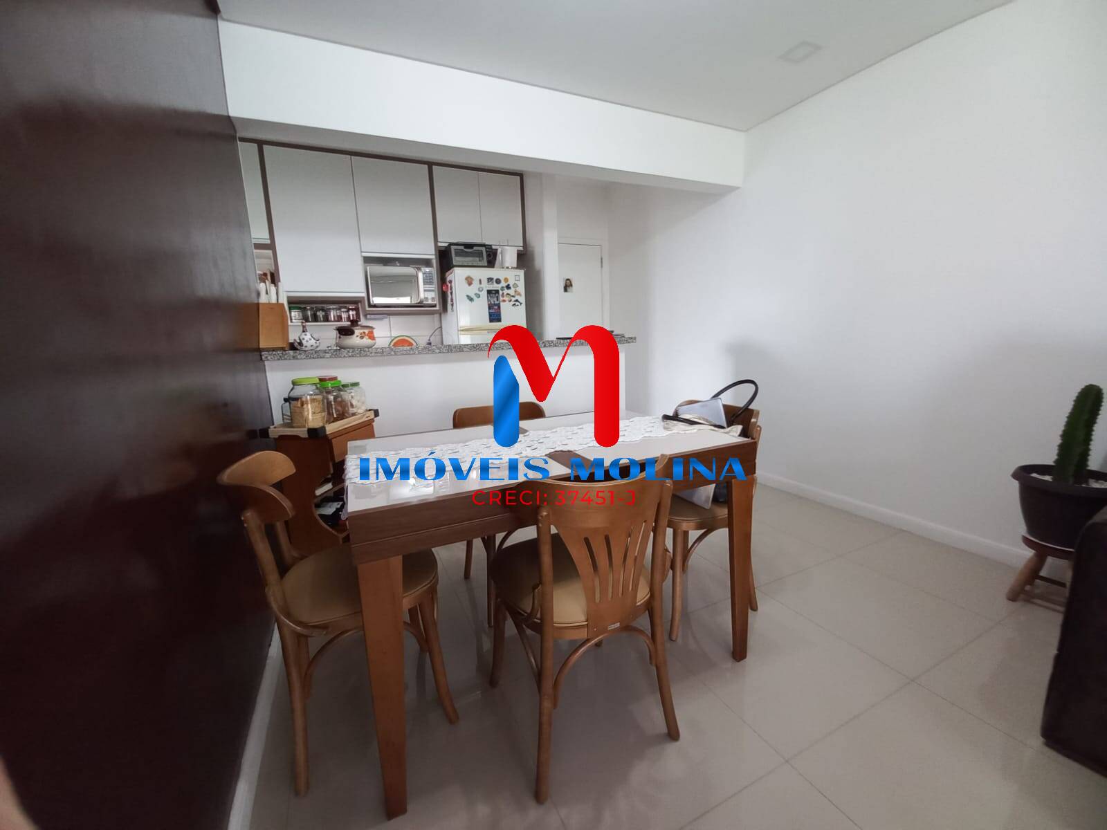 Apartamento à venda com 2 quartos, 74m² - Foto 9