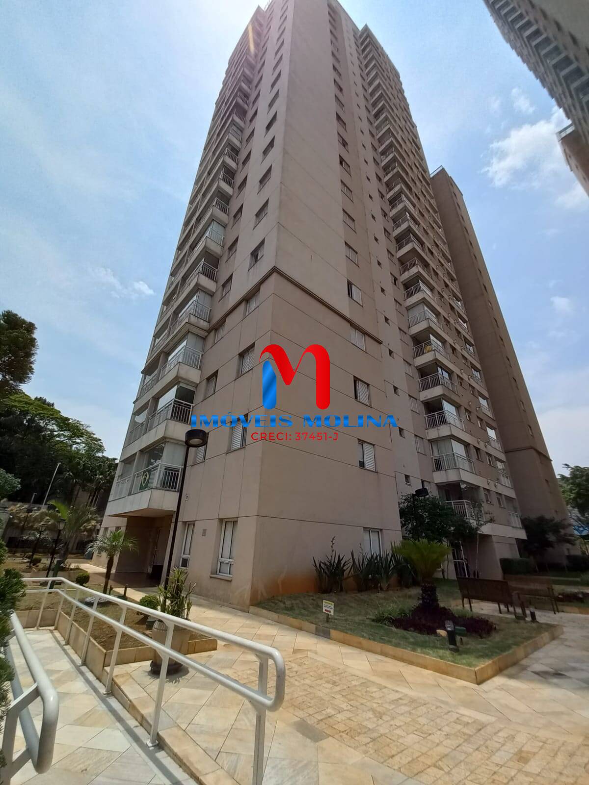 Apartamento à venda com 2 quartos, 74m² - Foto 18