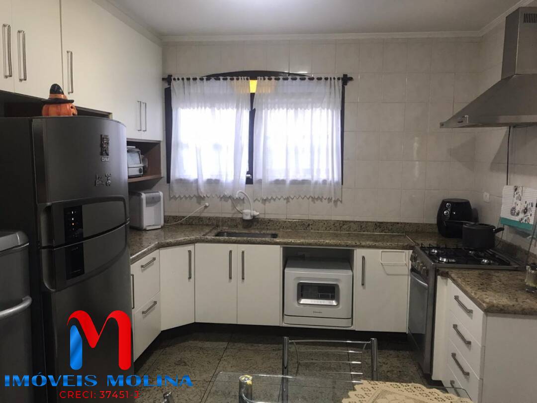 Sobrado à venda com 3 quartos, 250m² - Foto 3