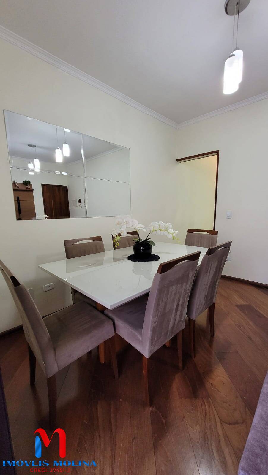 Apartamento à venda com 2 quartos, 74m² - Foto 2