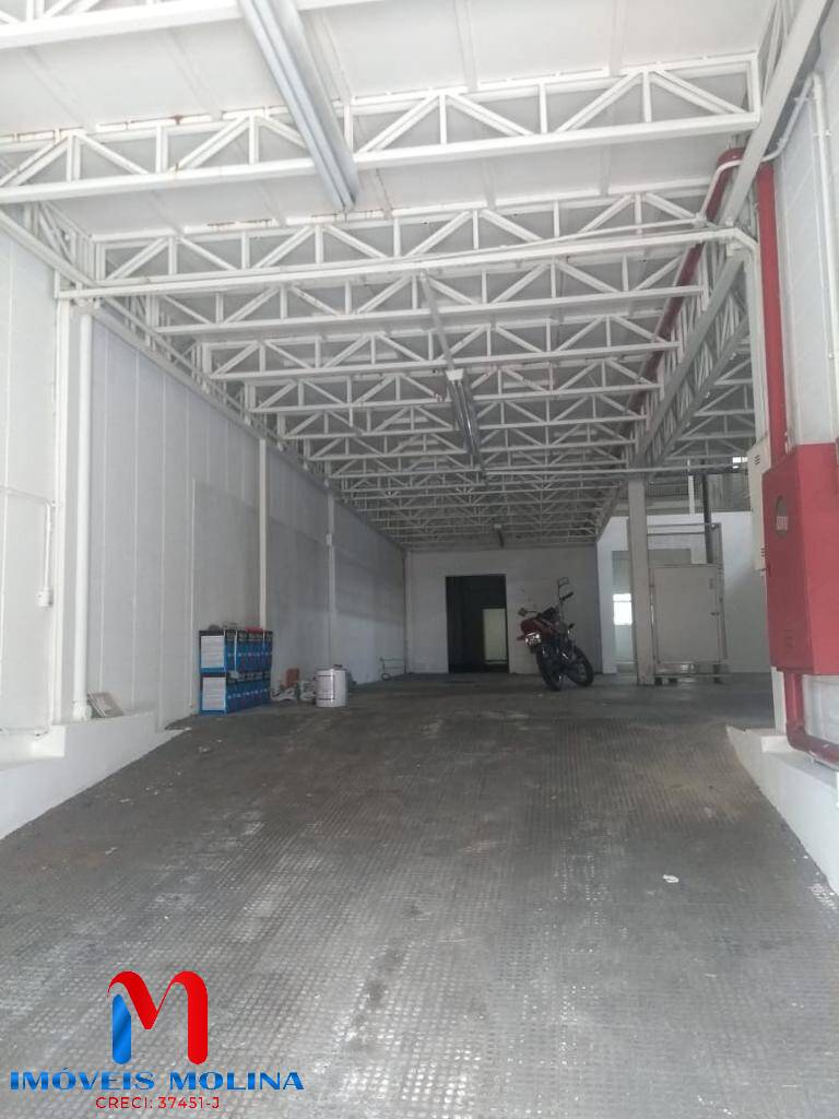 Prédio Inteiro à venda e aluguel, 1000m² - Foto 1